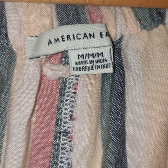 Loose pants - Picture 2 of 2